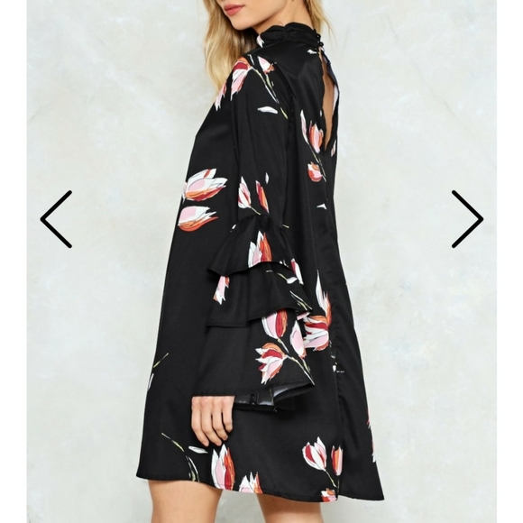Floral Flare Long Sleeve Tier Choker Collar Dress - Picture 3 of 7